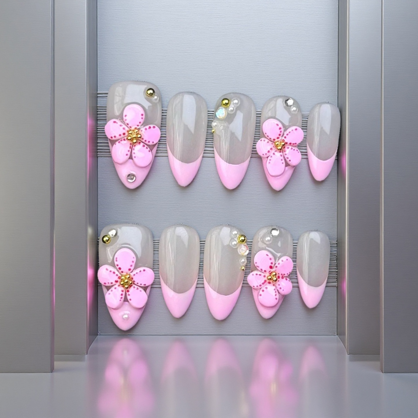 French Pinky Floral-Magic Nails handmade acrylic short almond shape press on nails